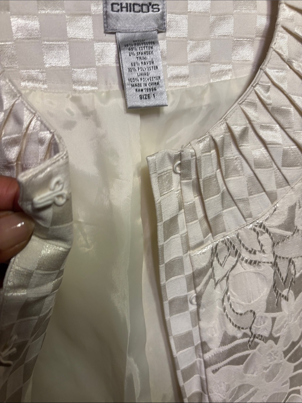Chicos | Women’s Amaye Antique Ivory Jacquard Jacket/Blouse - Size 1 (Medium) - Picture 12 of 15